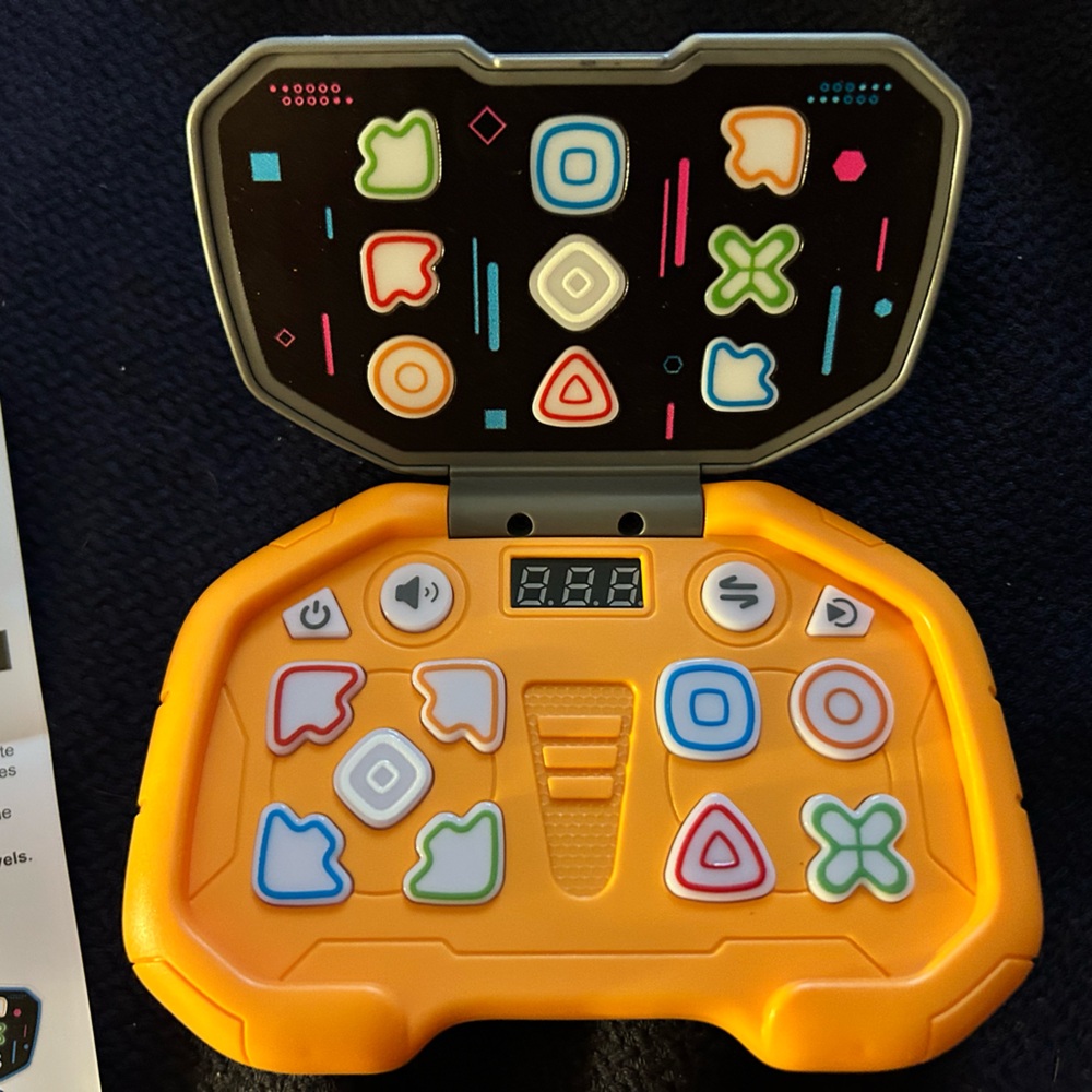 Handheld Rhythm Game